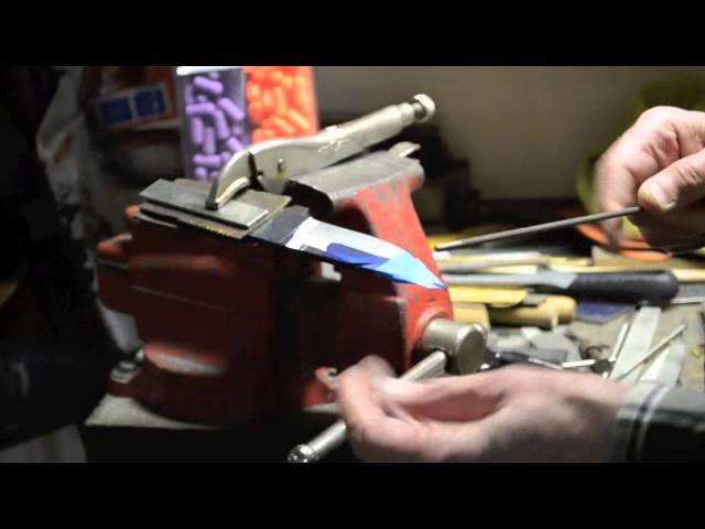 Reeves Knives: Filing the Gut Hook - Utility Knife Part 3 - by cliff reeves (7 years ago)